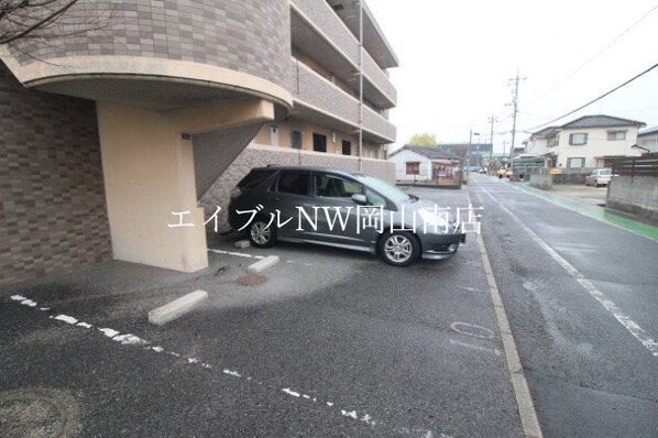 岡山駅 バス25分  平福下車：停歩3分 3階の物件外観写真